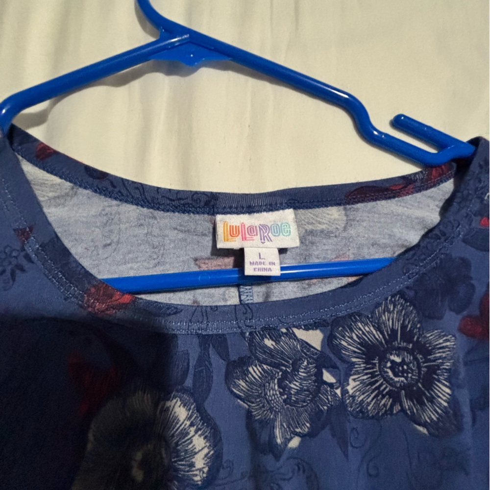 LuLaRoe Navy Floral Top